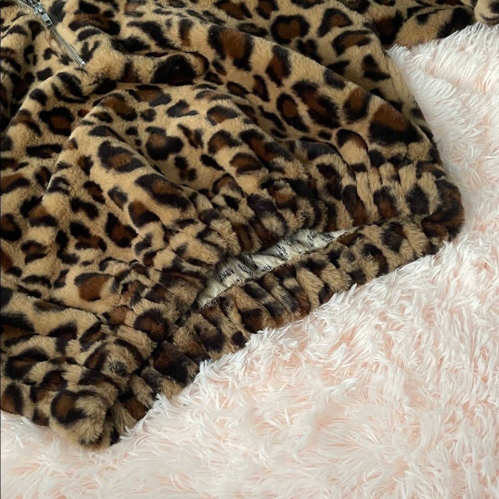 Leopard Print Women’s Jacket - Picture 3 of 4